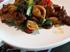 菌酱螺旋粉肥牛粒-有璟阁港式餐厅(金融街购物中心店)