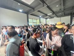 -雅鲁激流探险漂流