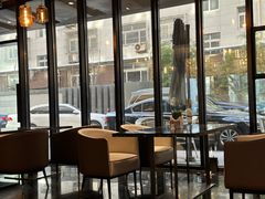 -乔治莫兰迪酒店(济南解放路山东大学店)