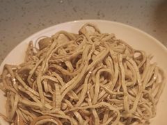 -江渔儿酸菜鱼(港湾1号店)