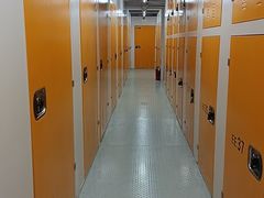 -安东易迷你自助仓储寄存仓库(顾戴路店)