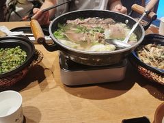 -川堂风·跷脚牛肉·乐山爆炒(宝山日月光店)