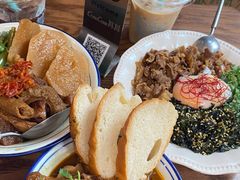 -CowCow其其·牛杂咖啡公司(六运店)