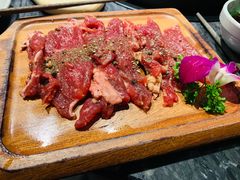 -热火朝天鲜切牛肉火锅(南强街巷店)