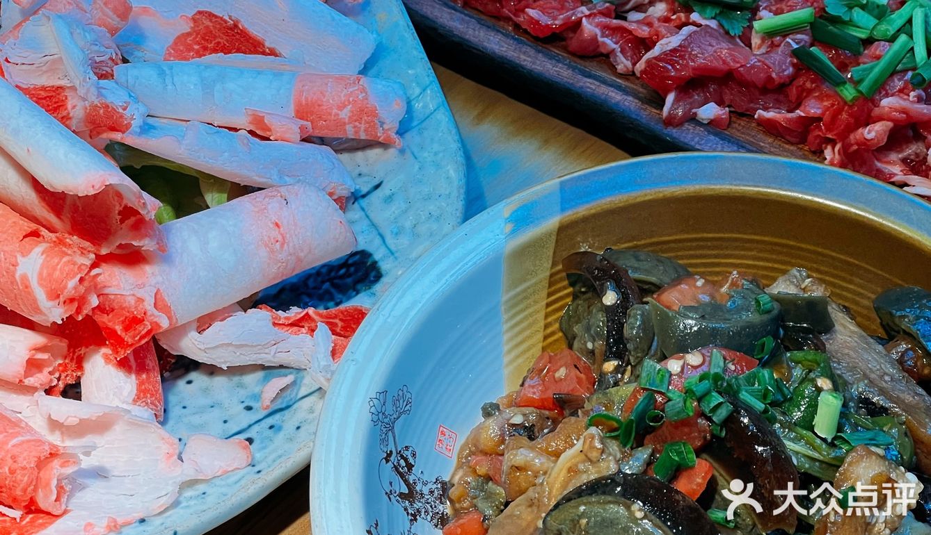 贵厨酸汤牛肉 环境服务双一流