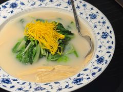 豆衣鱼汤烧时蔬-锦楼·臻选新杭帮(杭州中心店)