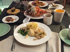 -东方红海鲜百汇(国际大厦店)