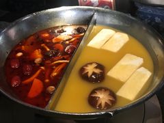 -湊湊火锅·茶憩(新中关购物中心店)