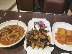 -刘胖子家常菜·蹄花焖藕(中南店)