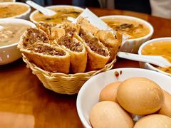 -方中山胡辣汤(顺河路店)