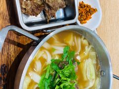 老卤子手撕牛肉-小满手工粉(北京富力广场店)
