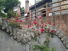 -楠柏弯休闲山庄(梨花溪店)