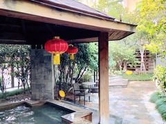 -张家港金凤凰度假村温泉