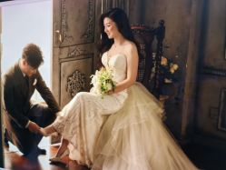 -雪中彩影婚纱摄影·微光艺术中心