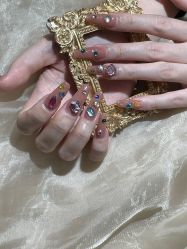-瞧·享轻奢美甲美睫