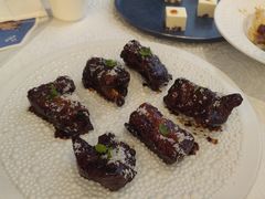 -品海楼·大连海胆锅贴馆(东港店)