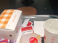 -麦当劳(皇岗路店)