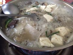 -老石黑山羊毛驴肉火锅(金凯广场店)