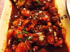 -巴厘龙虾·榜首油焖大虾(音乐学院·沿江酒馆店)