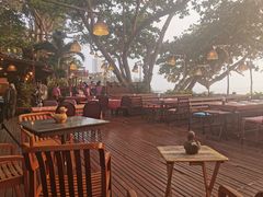 -卷心菜和避孕套餐厅(Pattaya)