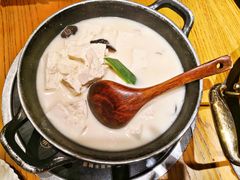 土家手掰柴火豆腐-吃饭皇帝大(合生汇店)