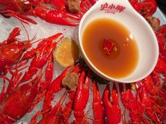 -沪小胖·小龙虾·蓝龙王(八佰伴店)