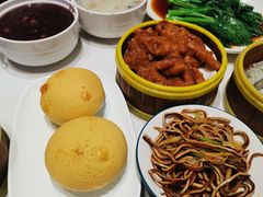 -东方早茶 海鲜•青岛菜(国信体育中心店)