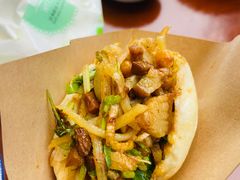 -谢老五跷脚牛肉·非遗传承店