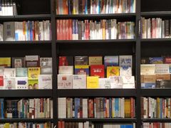 -西西弗书店&矢量咖啡(凯德晶萃广场店)