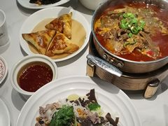 -清真·卡德尔大叔新疆主题餐厅(龙汇路店)