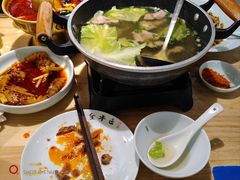 -全牛匠·乐山跷脚牛肉(新中关店)