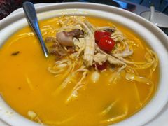 -鸽子侯·家宴·平价海鲜(绿地店)