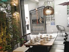 -德林酸菜鱼火锅(南丹店)