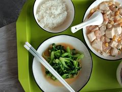 -鲸育宝宝月嫂(徐汇店)