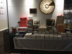 -光海书局(南京东路第一百货店)