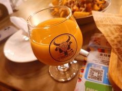-牛啤堂精酿啤酒餐吧(五棵松华熙店)