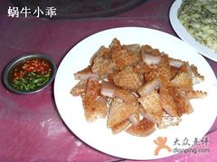 炸猪皮-傣家傣味园(东风西路店)