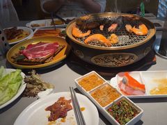 -山焱·炭火自助烤肉(周浦万达店)