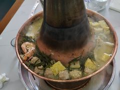 -一口猪海鲜浑锅·东北家常菜