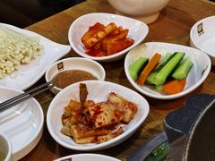 小菜-喇喇排骨火锅·传统韩式脊骨汤(望京西园总店)