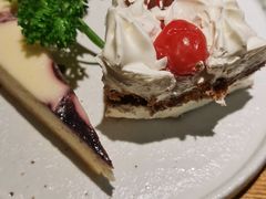 -樱町三味日本料理(城乡世纪广场店)