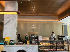 -星巴克臻选(深圳龙华红山天虹店)