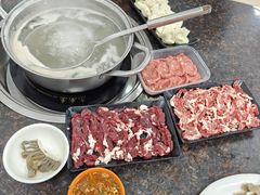 -山珍鲜牛肉火锅本地老字号(汕中老店)