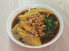 -洪记凉米线(新兴路店)