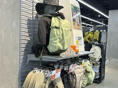 -迪卡侬(大英山店)