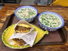 -穆得·老周家牛肉烧饼(普利街店)