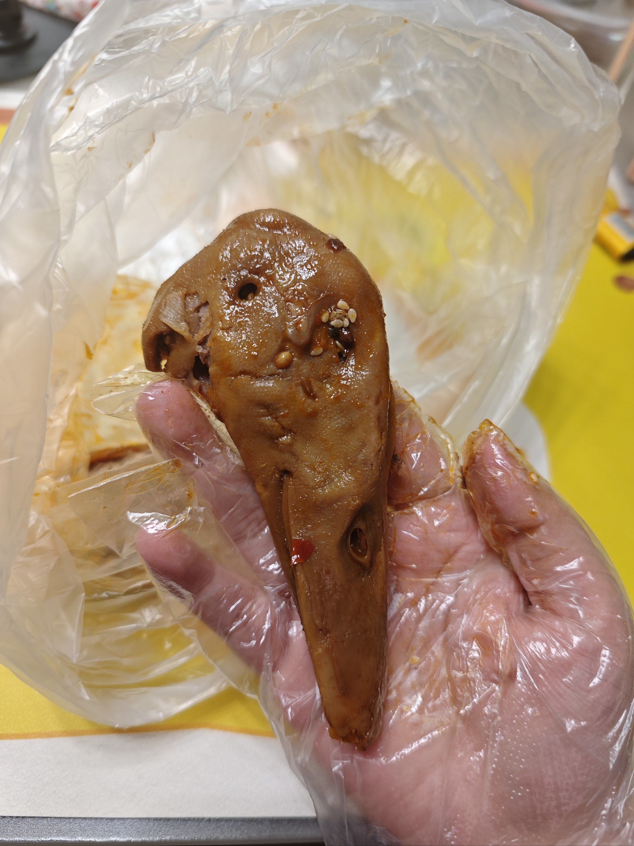 爱吃卤鸭头的超爱吃