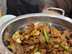 -湖南人家湘菜馆(镇江路店)