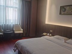 -济南环联鲁菜皇大酒店(山东大学洪楼店)