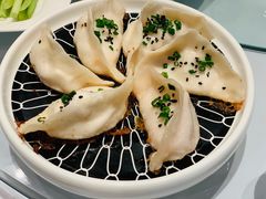 鲜肉虾仁锅贴-漢舍中国菜馆(889广场店)